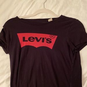 Levis black sleeve